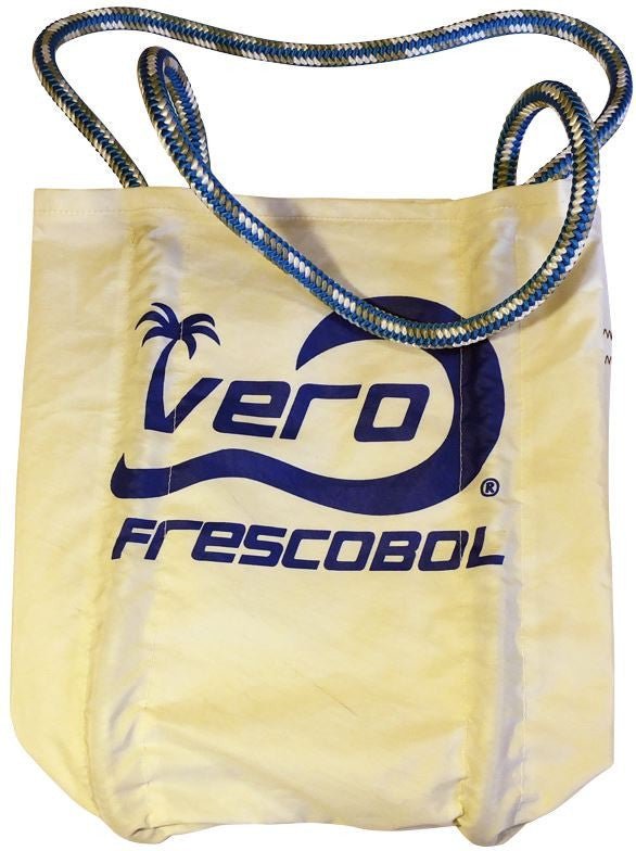 Frescobol Sea Bag: A Handmade, Eco-Friendly Beach Companion - Vero Frescobol